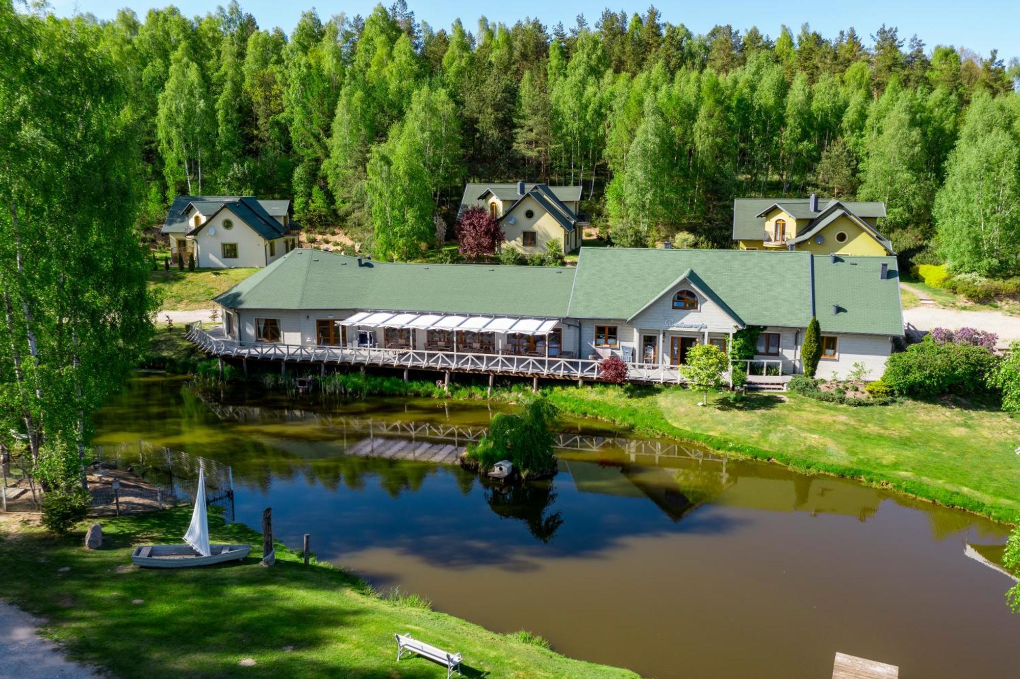 Villa Zielone Wzgórza Bytów Exterior foto
